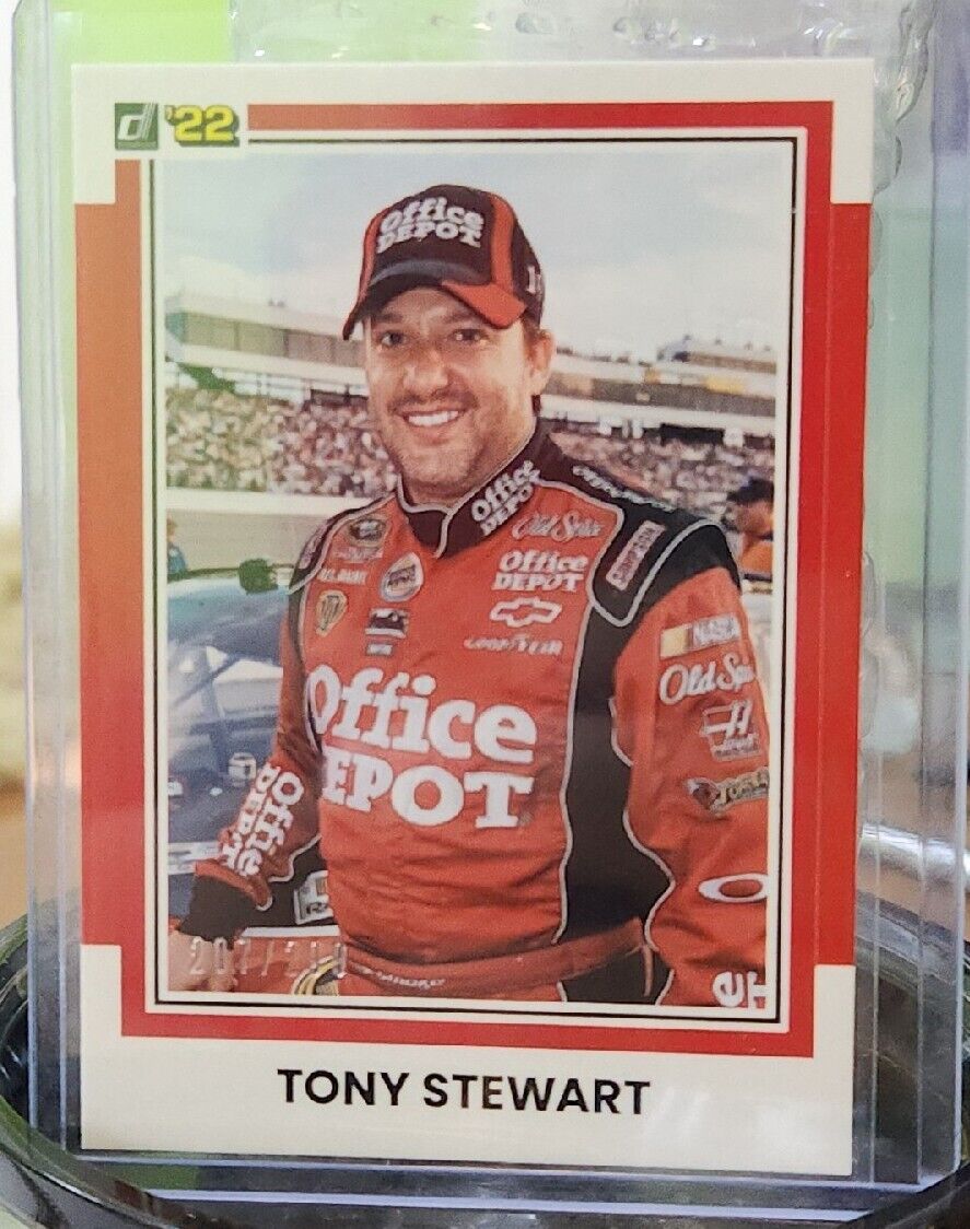 2022 Donruss Racing Base Retro 1981 Red #137 Tony Stewart /299 - Chevrolet