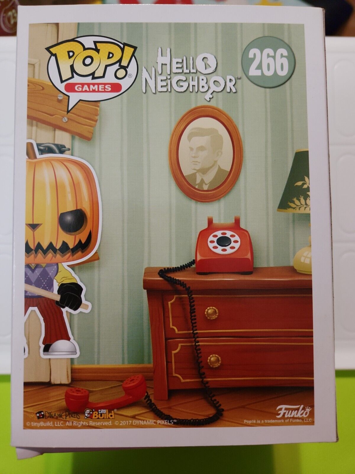 Funko Pop Hello Neighbor Pumpkinhead Glows In The Dark Toys R Us Exclusive #266
