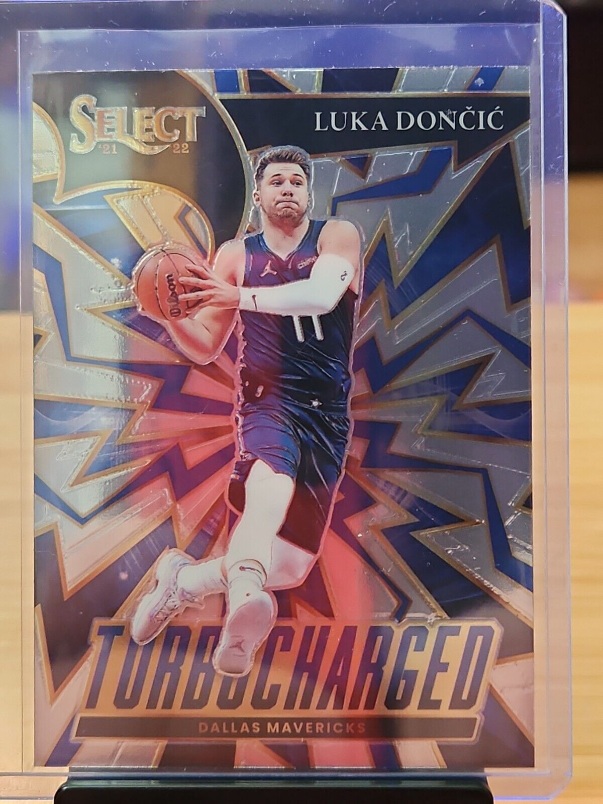 2021-22 Select Turbocharged Luka Doncic #9 - Dallas Mavericks